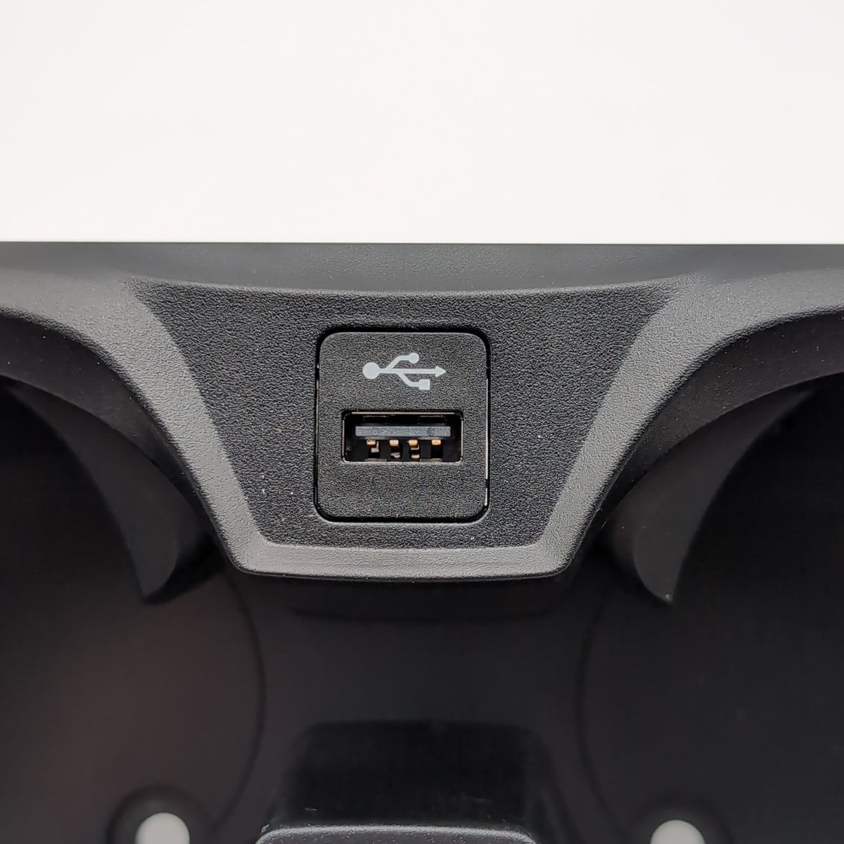 2019 - 2026 BMW G20 G22 G23 G26 G80 G83 M3 M4 Center Console Cup Holder 6809803