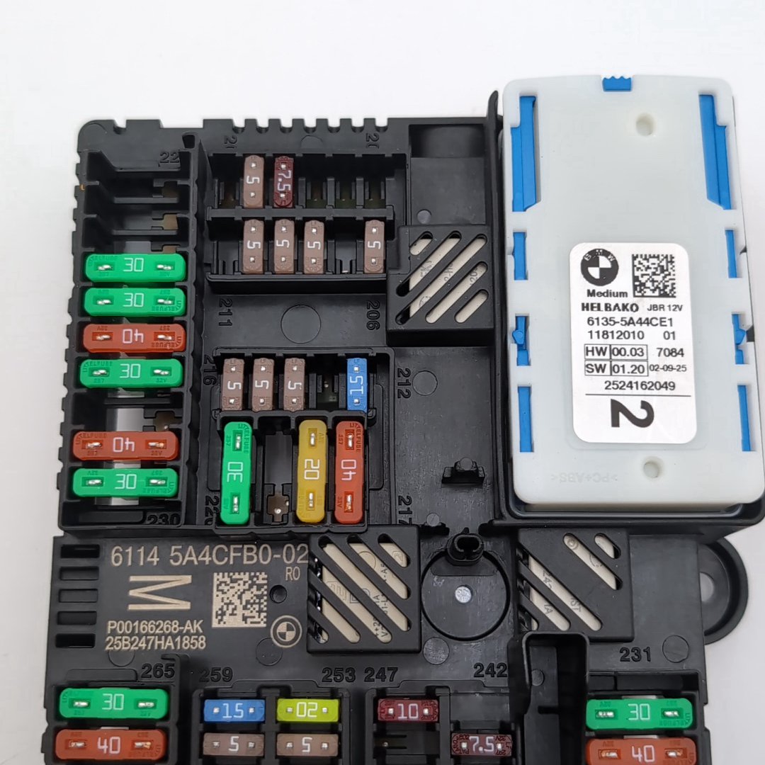 2022 - 2026 BMW 330i G20 G42 Rear Power Distribution Fuse Box 5A4CFB0