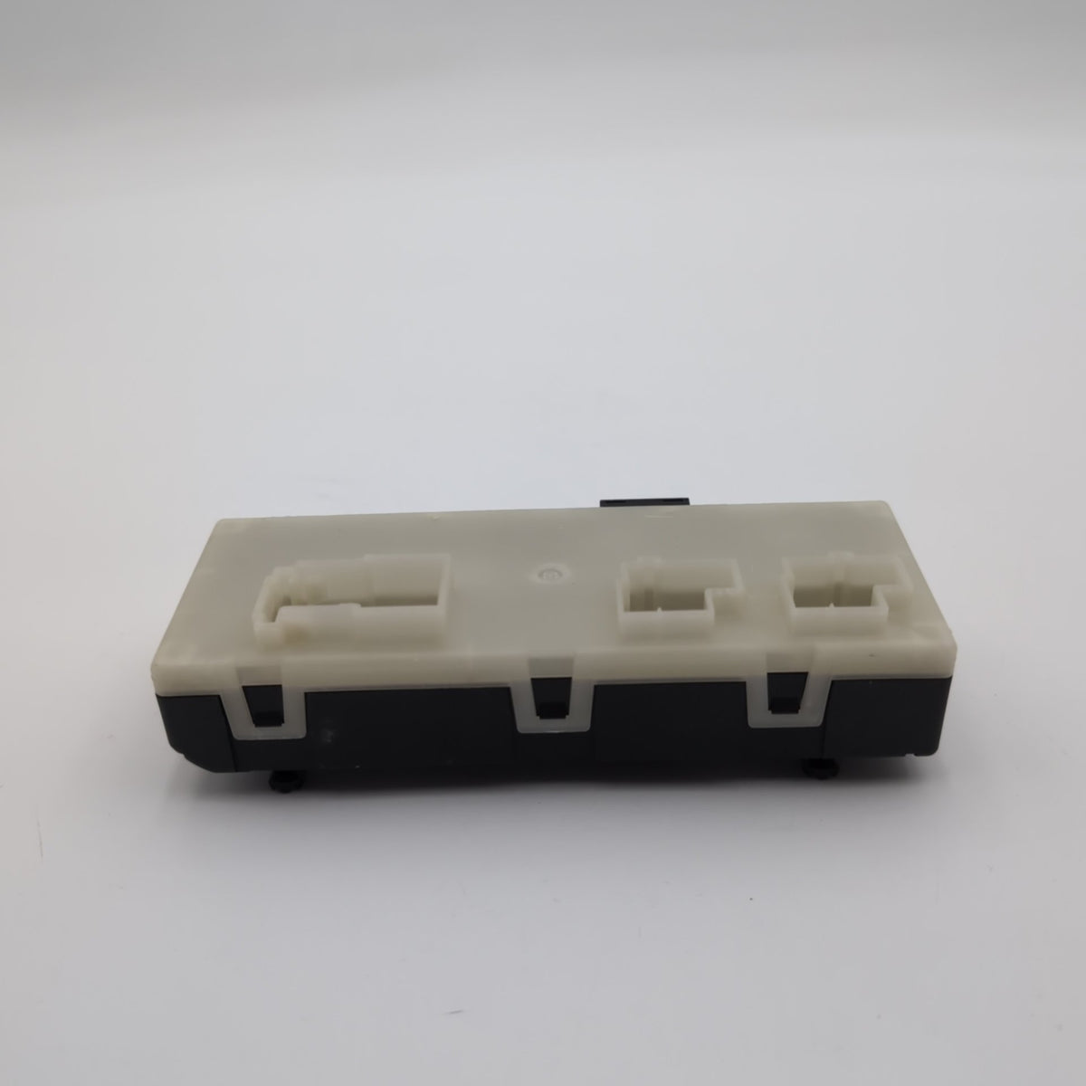 2021 - 2026 BMW G20 G26 G30 M3 X3 X6 X6M Rear Liftgate Trunk Lid Control Module