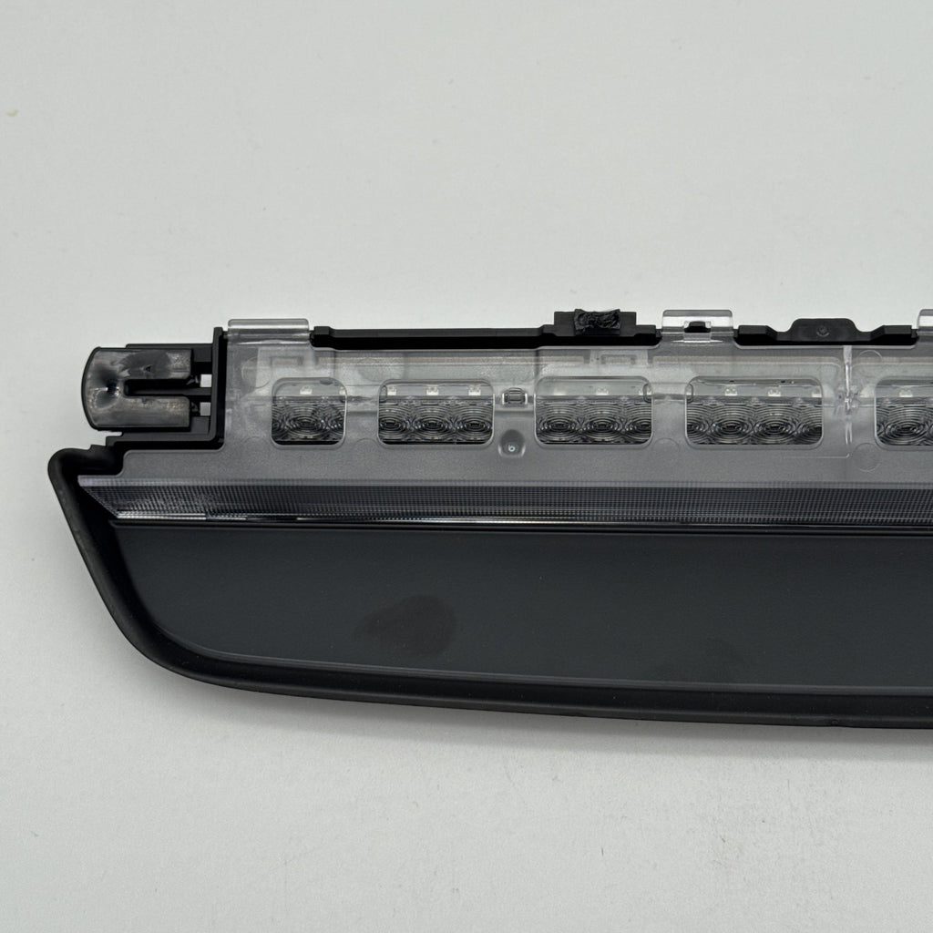 2016 - 2022 BMW 740i 750i G11 G12 Rear Center Third 3rd Brake Light 7342972