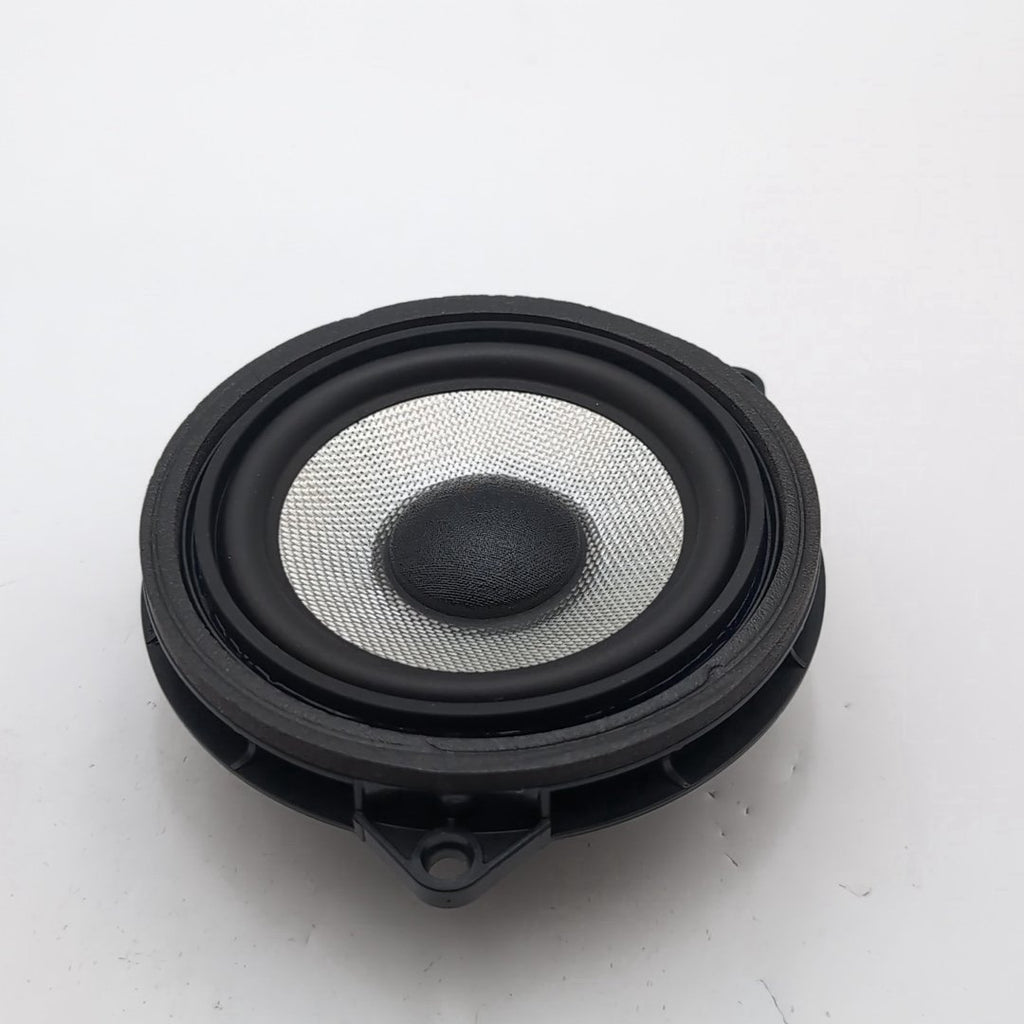 2023 - 2026 BMW 530i G60 G70 Bowers Wilkins Door Midrange Speaker 5A0F467