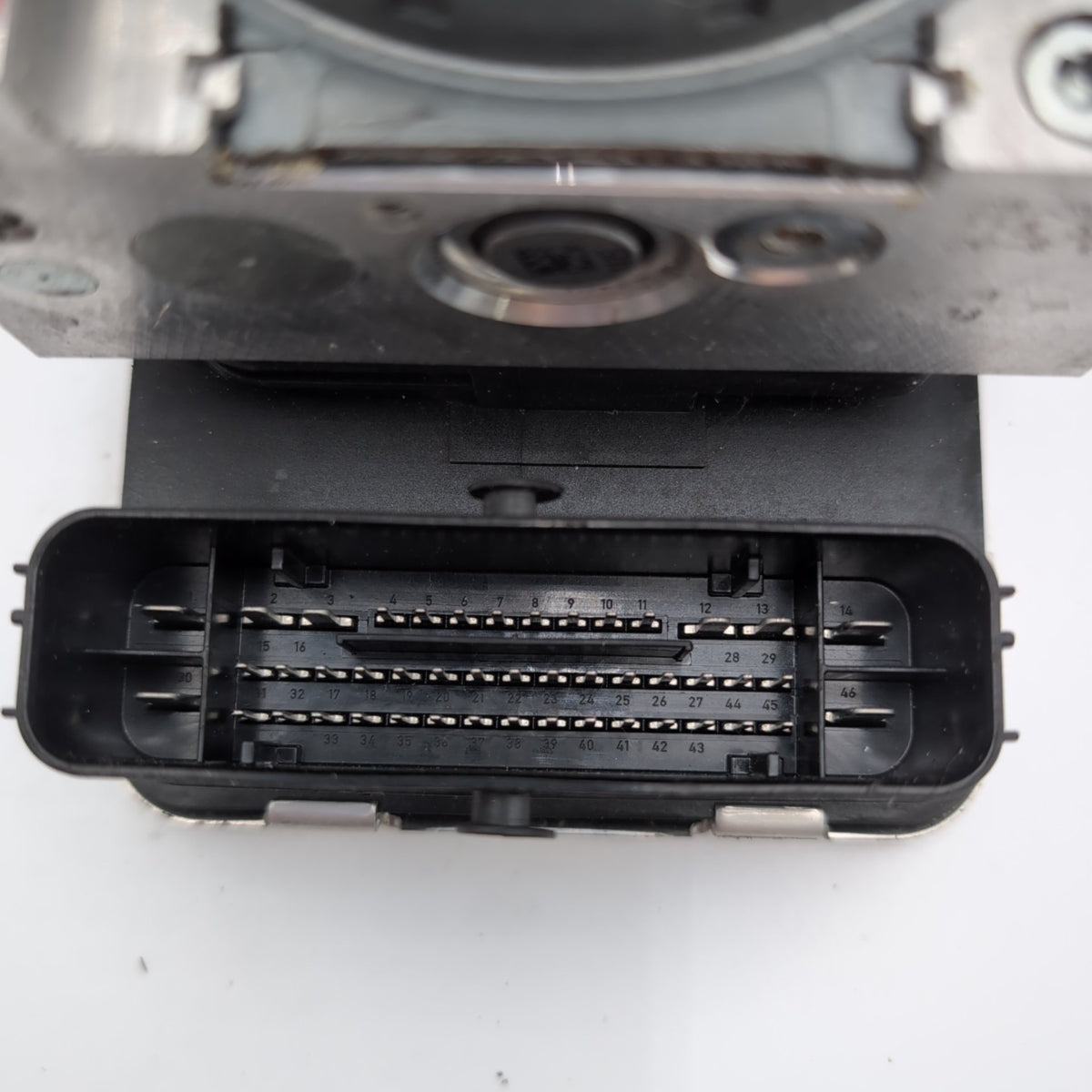 2020 2021 2022 GMC Terrain ABS Anti Lock Brake Pump Control Unit 84875567