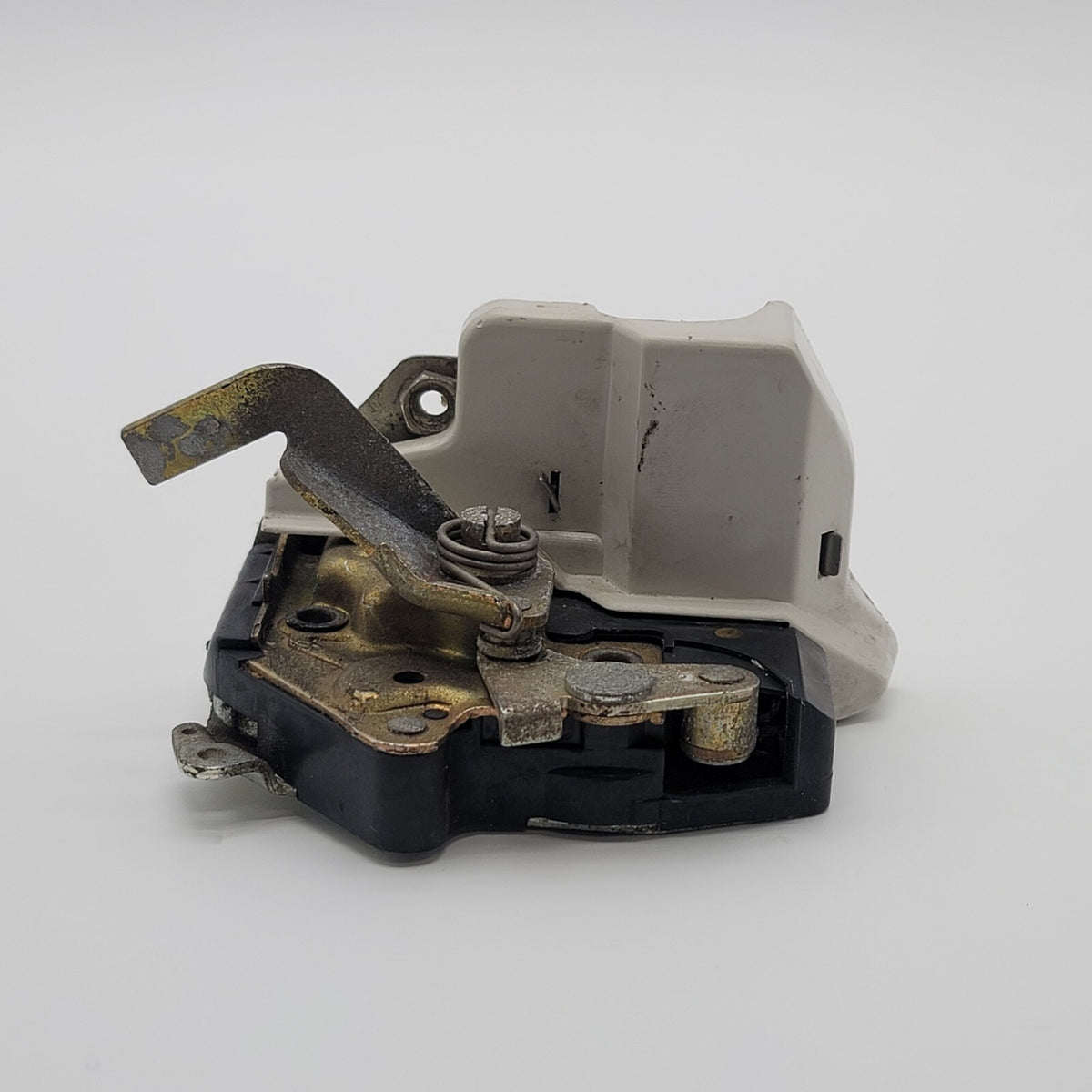 1986-1995 Mercedes W124 300D 300TE 260E Rear Left Side Door Lock Latch Actuator