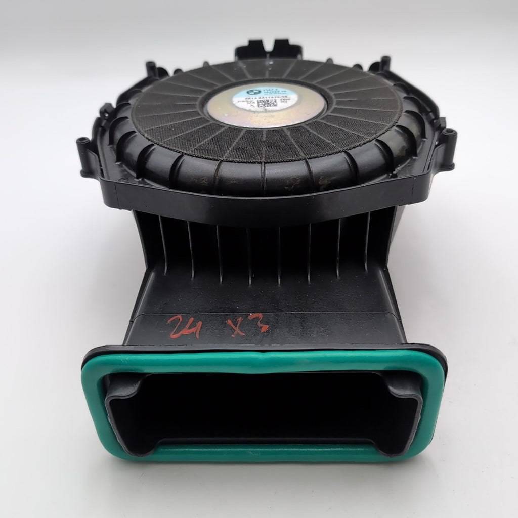 2018 - 2025 BMW X3 X4 M Front Central Subwoofer Woofer Speaker 6811926