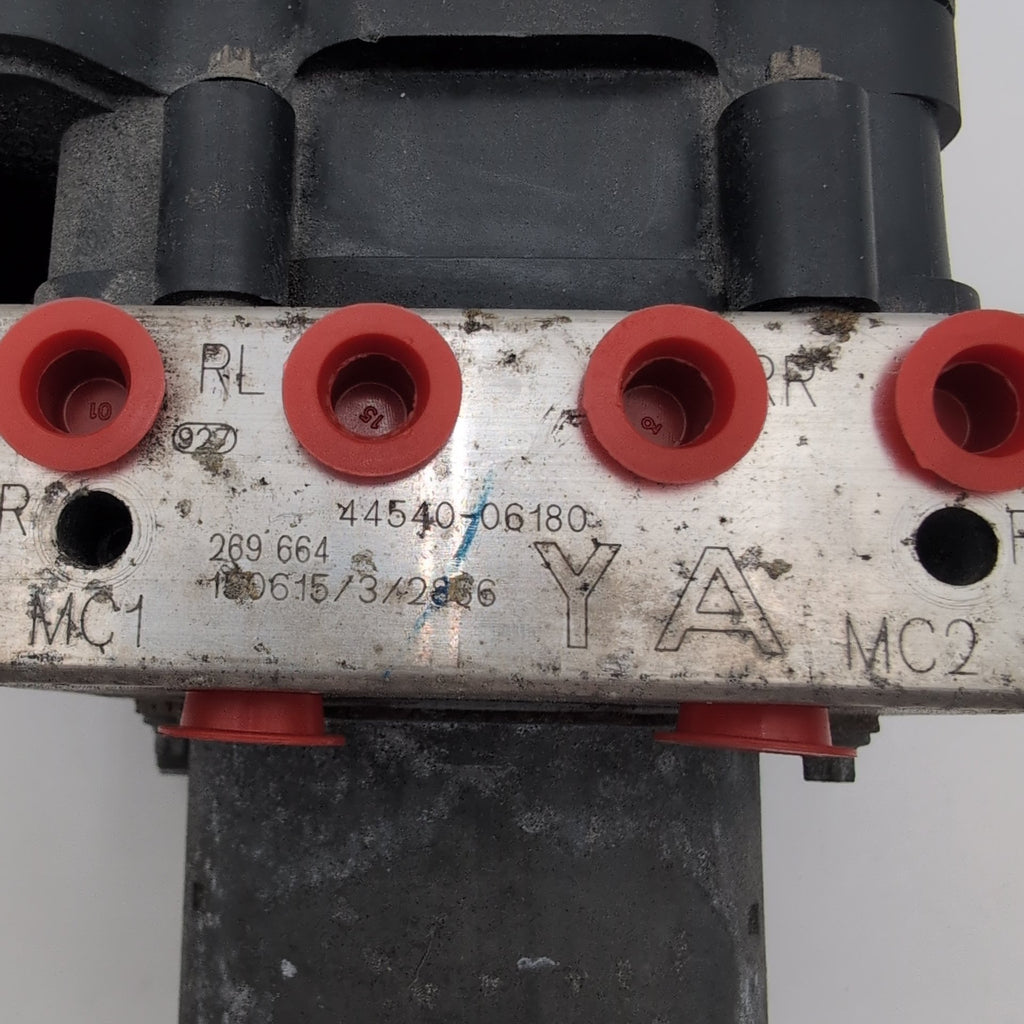 2015 2016 2017 Toyota Camry ABS Anti Lock Brake Pump 44540-06180
