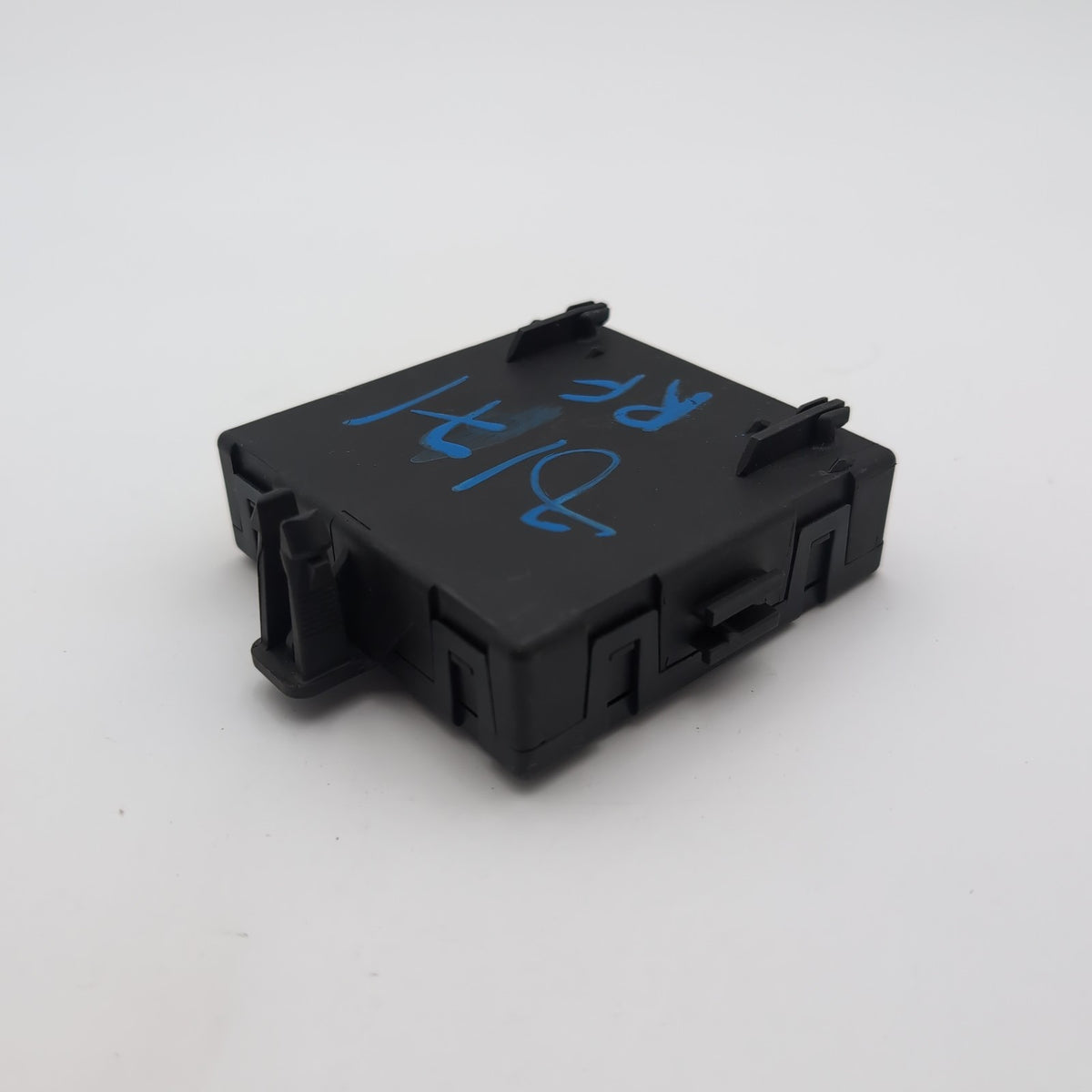 2014- 2019 Mercedes ML GL GLA Front Right Door Control Module OEM A1669006005