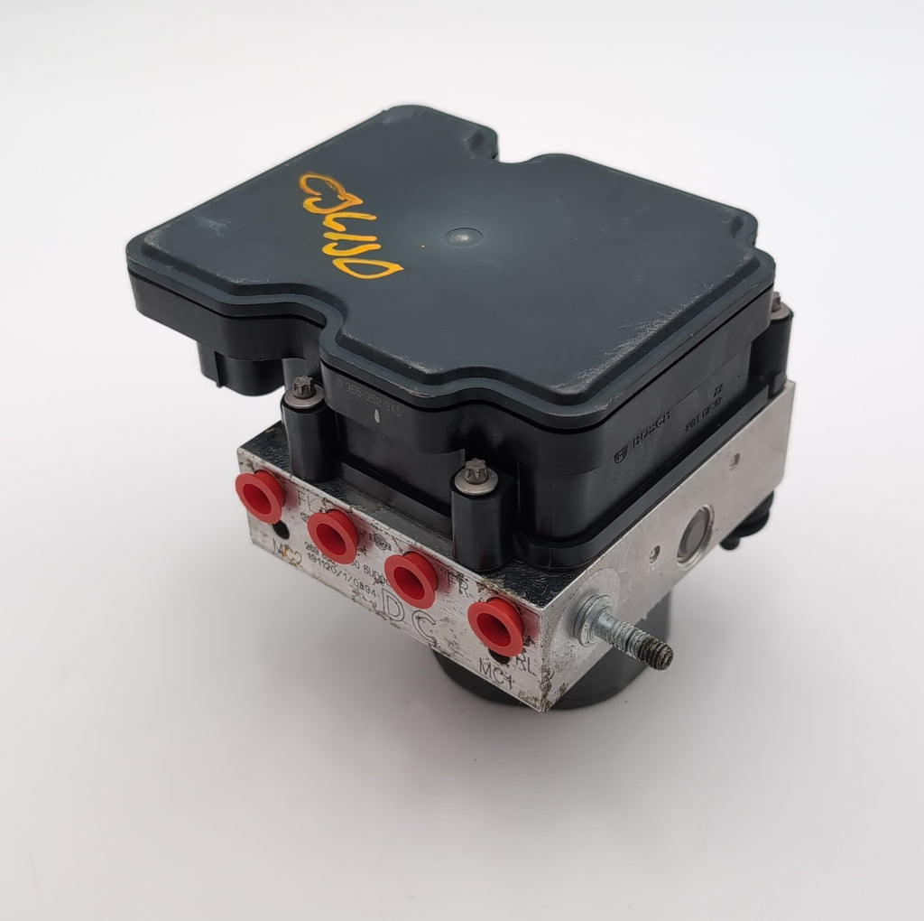 2018 2019 Nissan Sentra 1.8L ABS Anti Lock Brake Pump Control Unit 476605UD0C