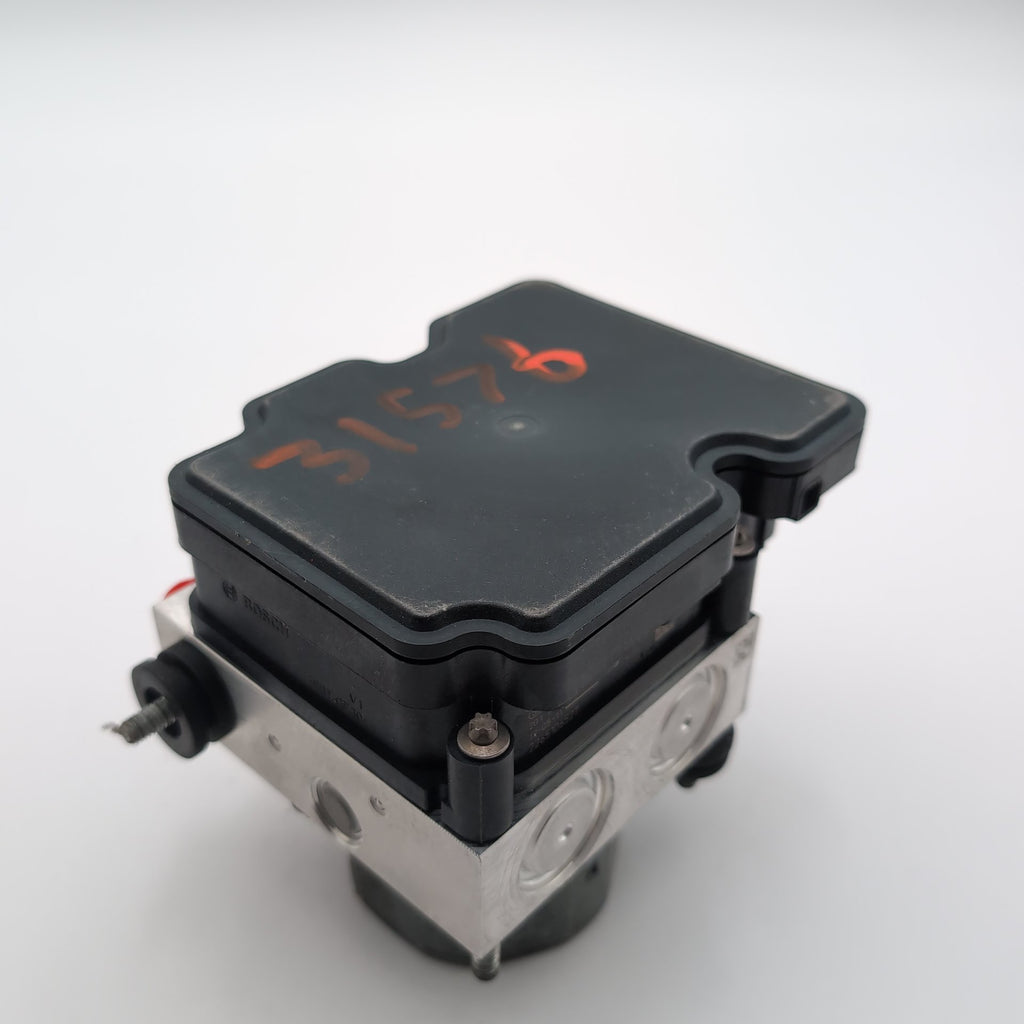 2019 Nissan Murano ABS Anti Lock Brake Pump Control Unit 476609UF5B