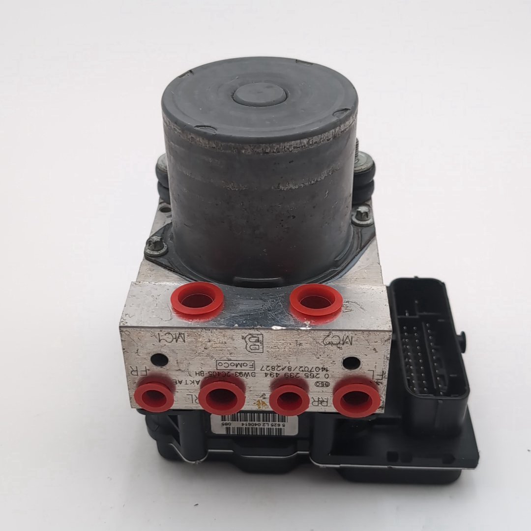2013 2014 2015 Jaguar XJ ABS Anti Lock Brake Pump DW93-2C405-BH