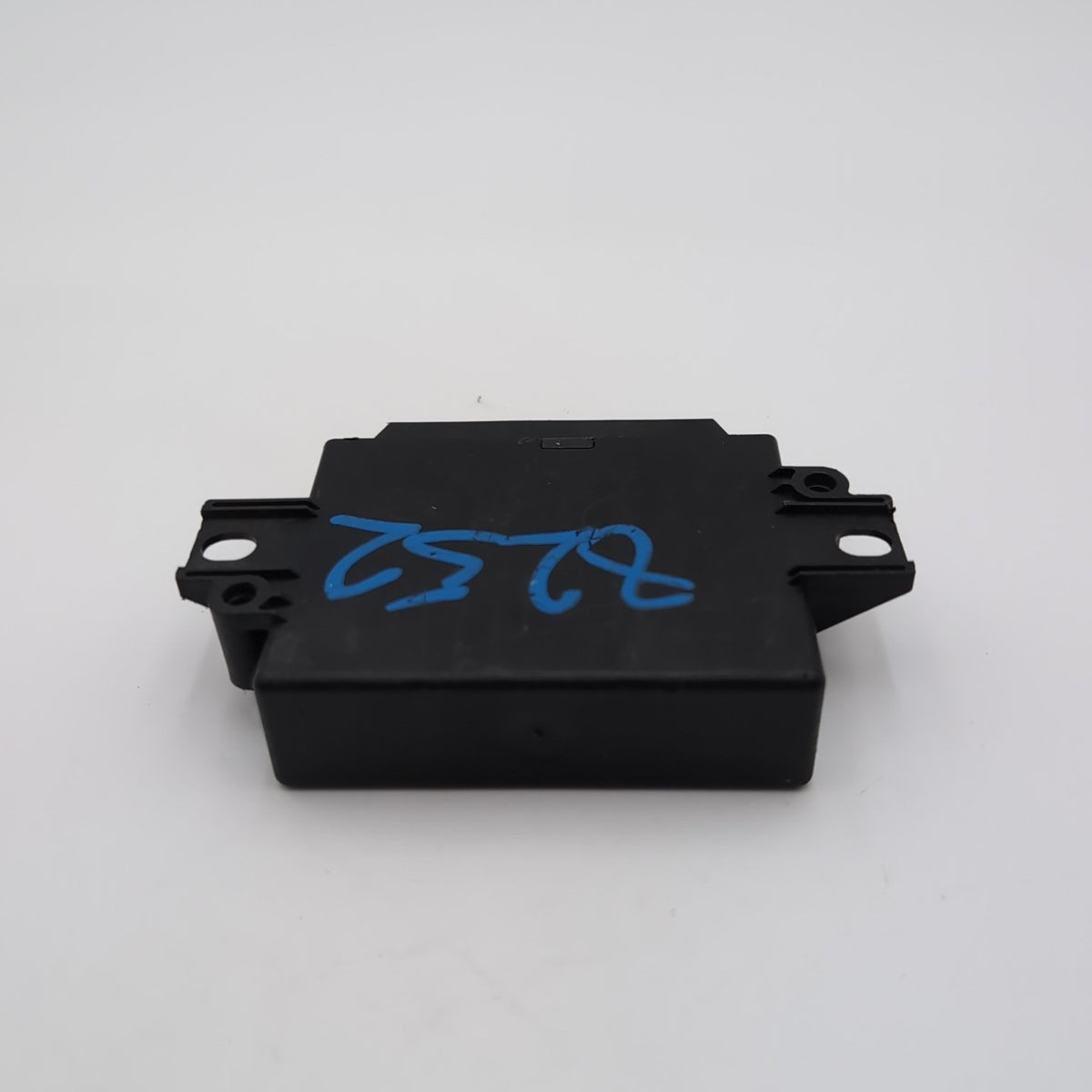 2012- 2017 AUDI A6 A7 A8 PARKING ASSIST CONTROL MODULE OEM 4H0919475L