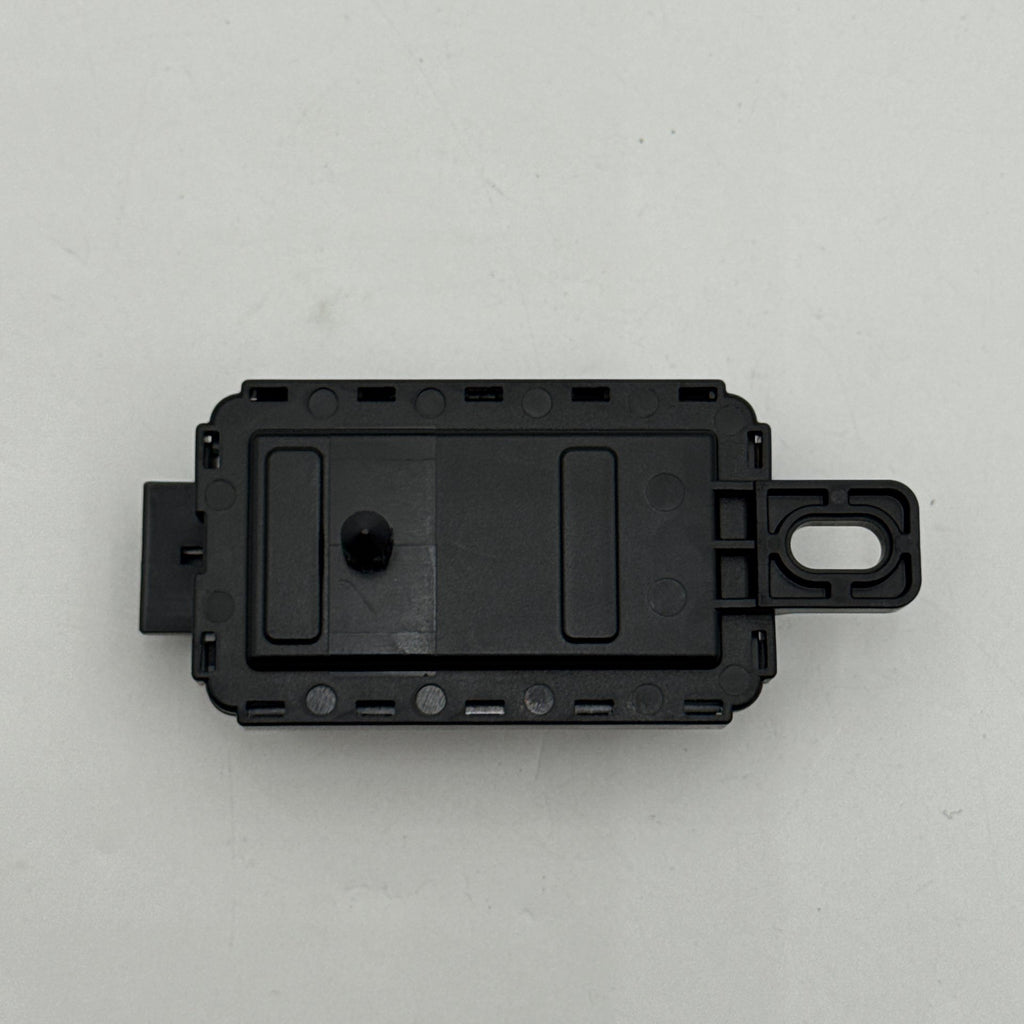 2024 - 2026 BMW G20 G22 G26 G60 X3 X5 X6 X7 Radio Remote Receiver Control Module