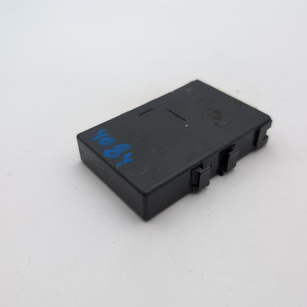 2012 2013 2014 2015 Toyota Camry Network Gateway Module OEM 89111-06010