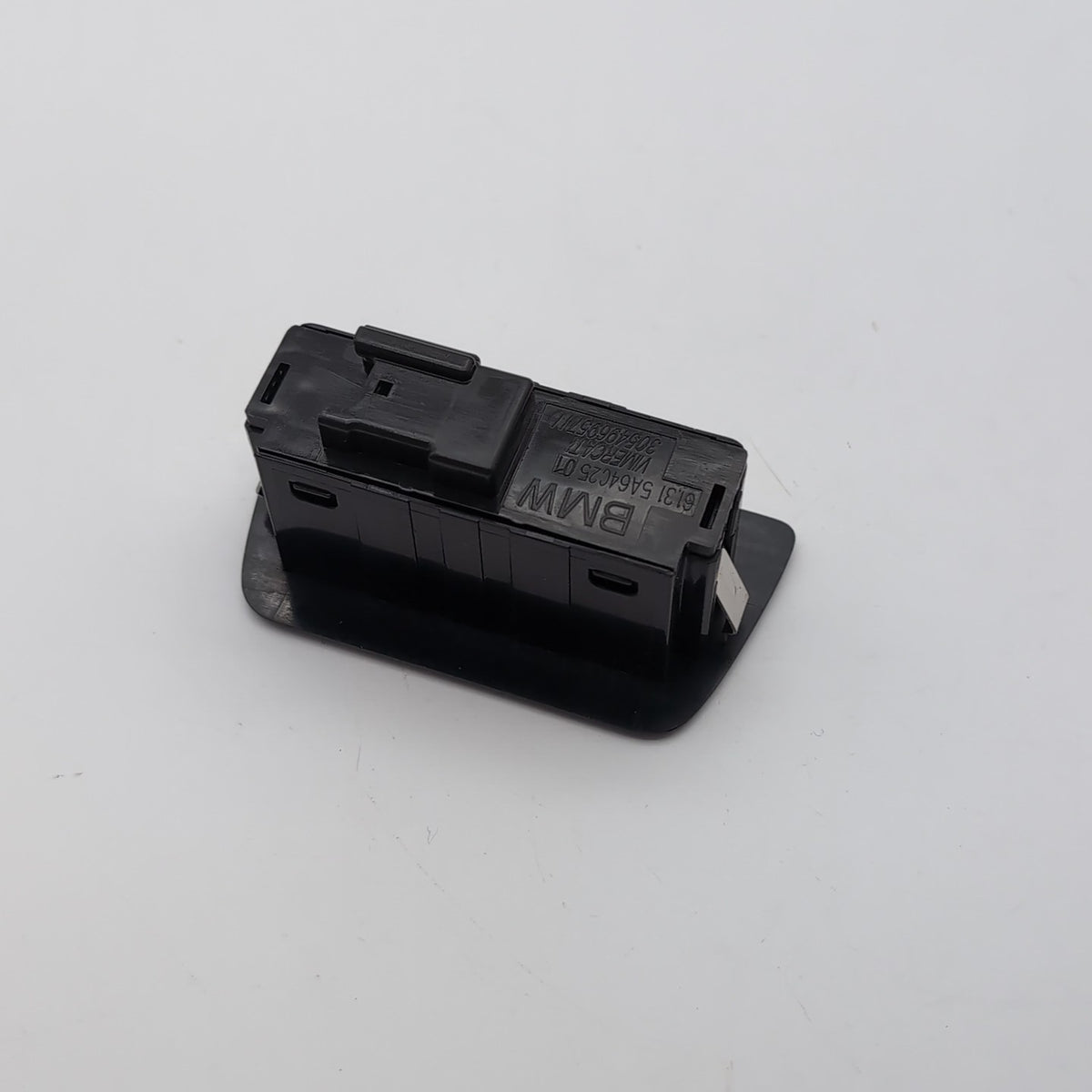 2023 - 2026 BMW G20 G26 XM X3 X5 X6 X7 Rear Trunk Open Close Switch 5A64C25