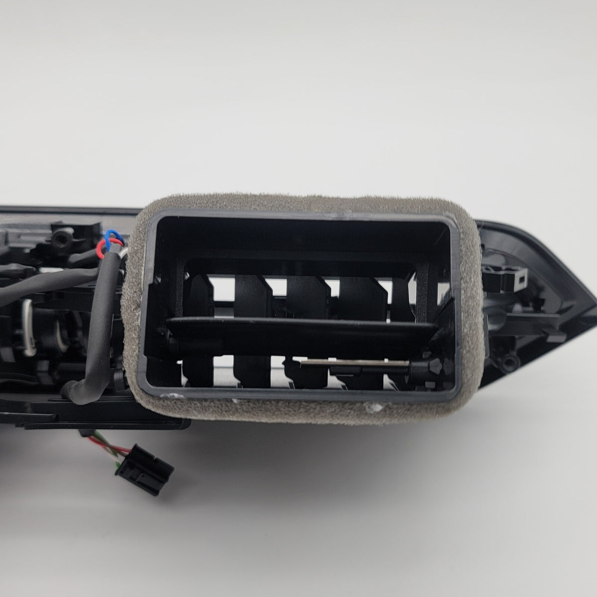 2024 BMW M4 G82 330i G20 CENTER Dash Vent Component