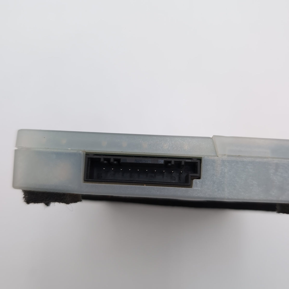 2023 - 2026 BMW G42 G20 G26 G60 F74 X2 X3 X5 X7 Antenna Telematic Control Module