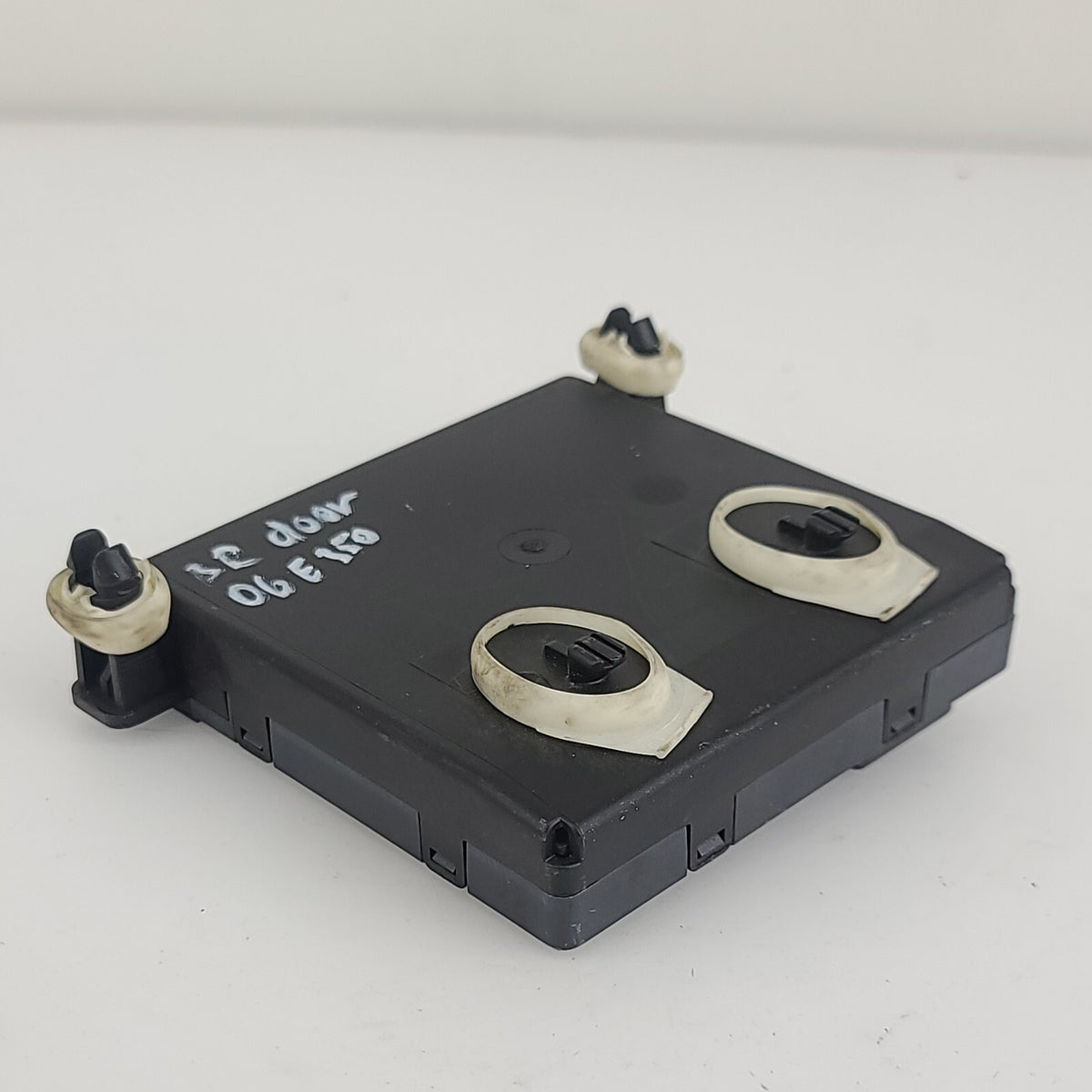 2003-2009 Fits Mercedes W211 E350 E500 E550 Door Control Module Rear Right Side