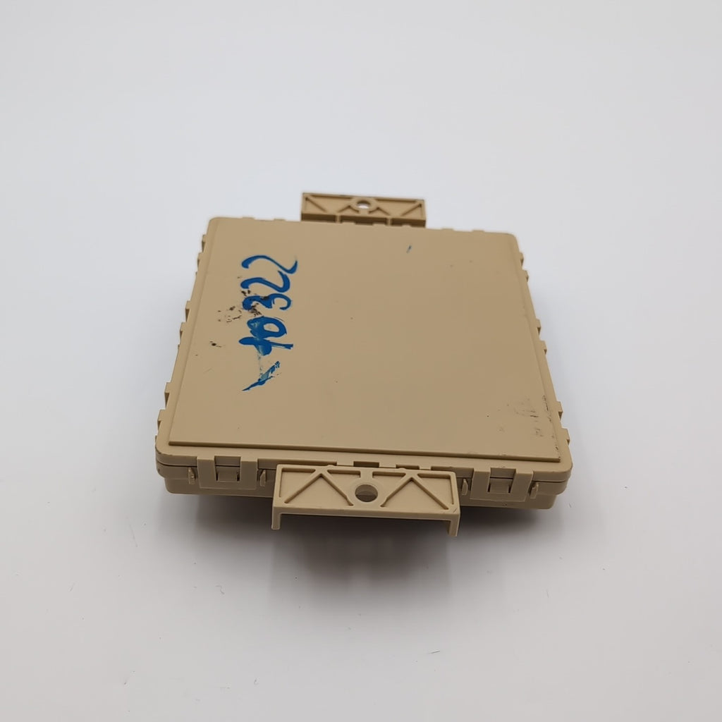2014 2015 2016 Mercedes E63 S W212 Driver Control Module OEM A0009009903