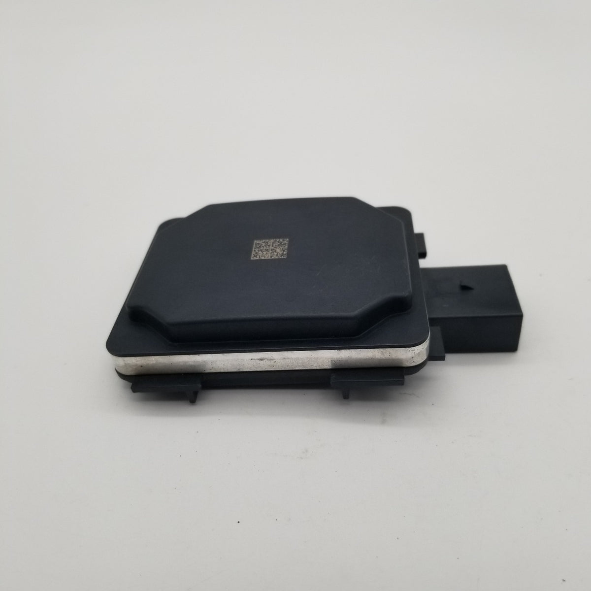2022 2023 2024 BMW X1 iX i7 M60 Radar Sensor OEM 66315A80820-02