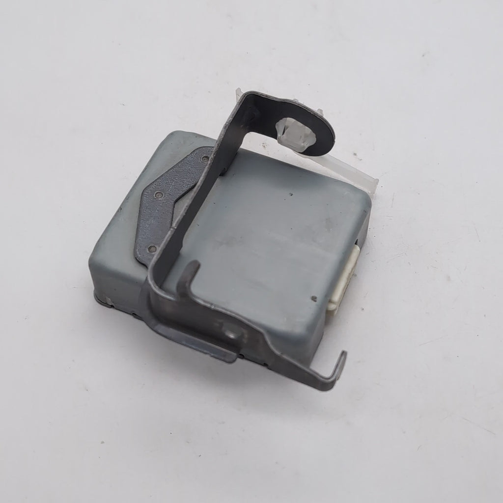 2019 2020 2021 Toyota Prius Approaching Vehicle Sound Control Module 86572-47040
