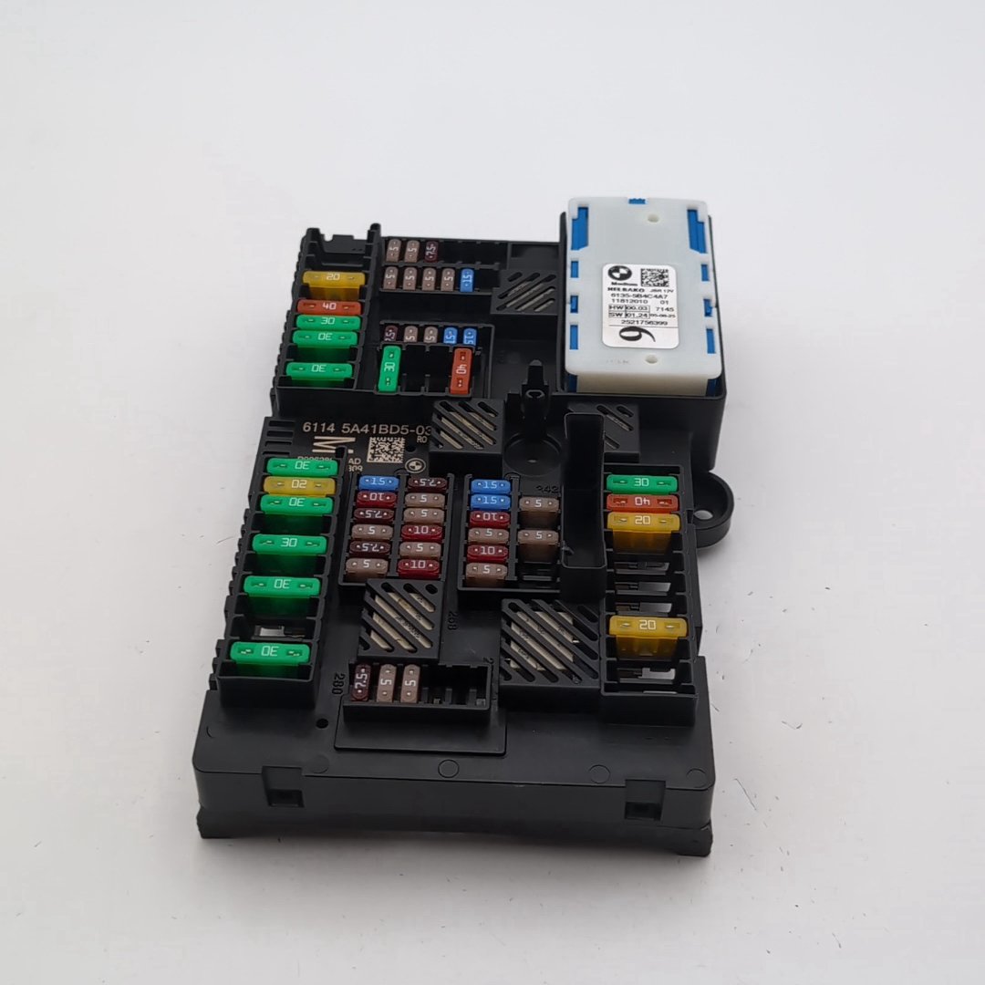 2022 - 2026 BMW X5 X6 X7 Rear Power Distribution Fuse Box OEM 5A41BD5