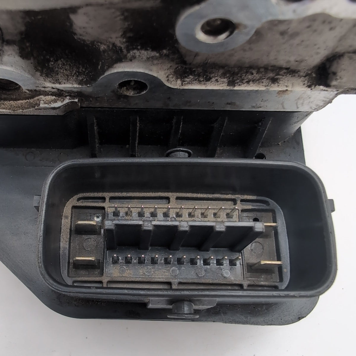 2014 2015 Mazda 6 2.5L ABS Anti Lock Brake Pump Control Unit GHR1-437A0