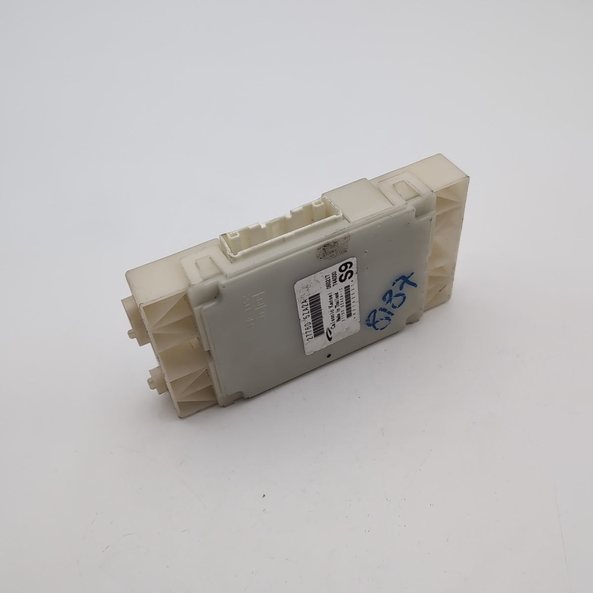 2017 Nissan Armada Air Conditioner Amplifier Control Module 27760-5ZA2A OEM
