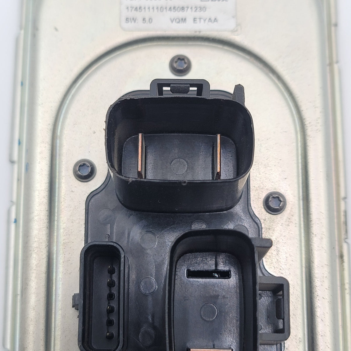 2017 2018 2019 Jaguar XE F TYPE Fuel Pump Computer Voltage Control Module OEM