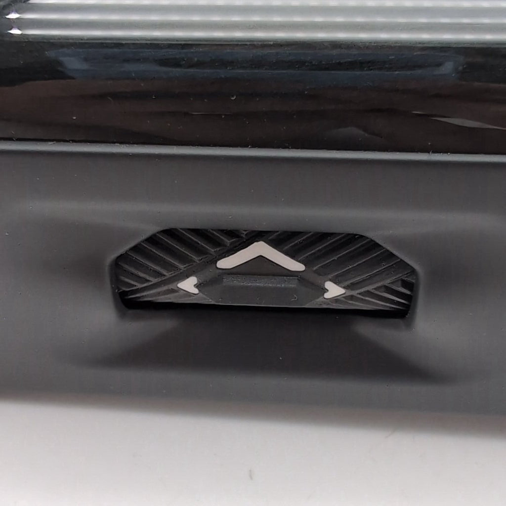 2024 - 2026 BMW 530i 540i 550e G60 Front Left Dash Air Vent Dark Oak Gloss Trim