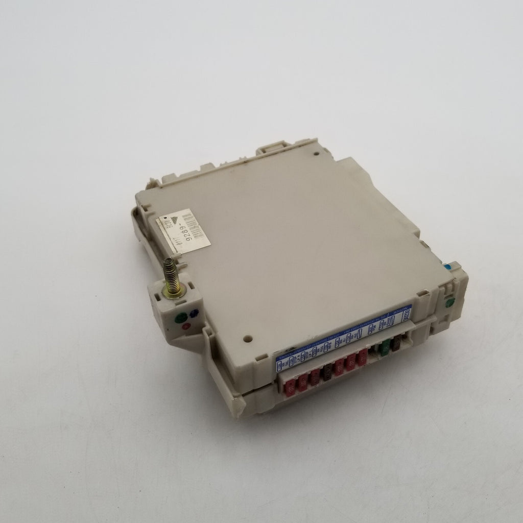 2006- 2011 LEXUS FUSE RELAY JUNCTION BOX GS430 GS350 GS300 OEM