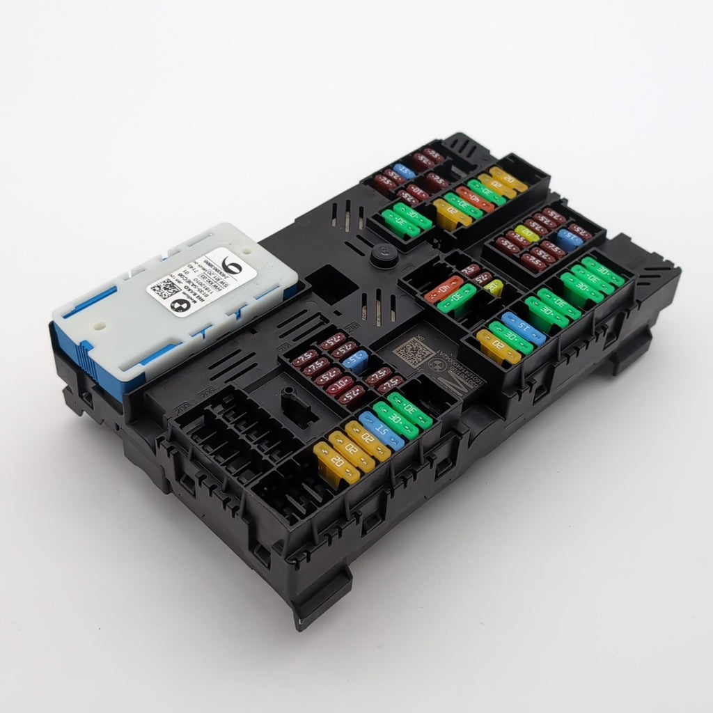 2023 - 2026 BMW 540i G60 i7 G70 X3 Rear Power Distribution Fuse Box 5A09BA7