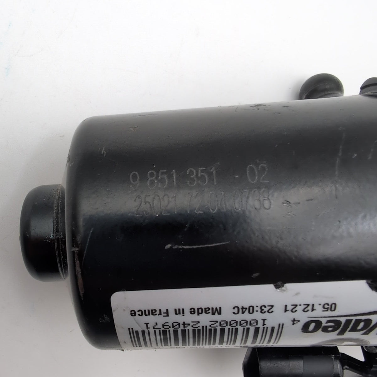 2017- 2022 BMW M5 F90 G30 Front Windshield Wiper Motor 9851351 OEM