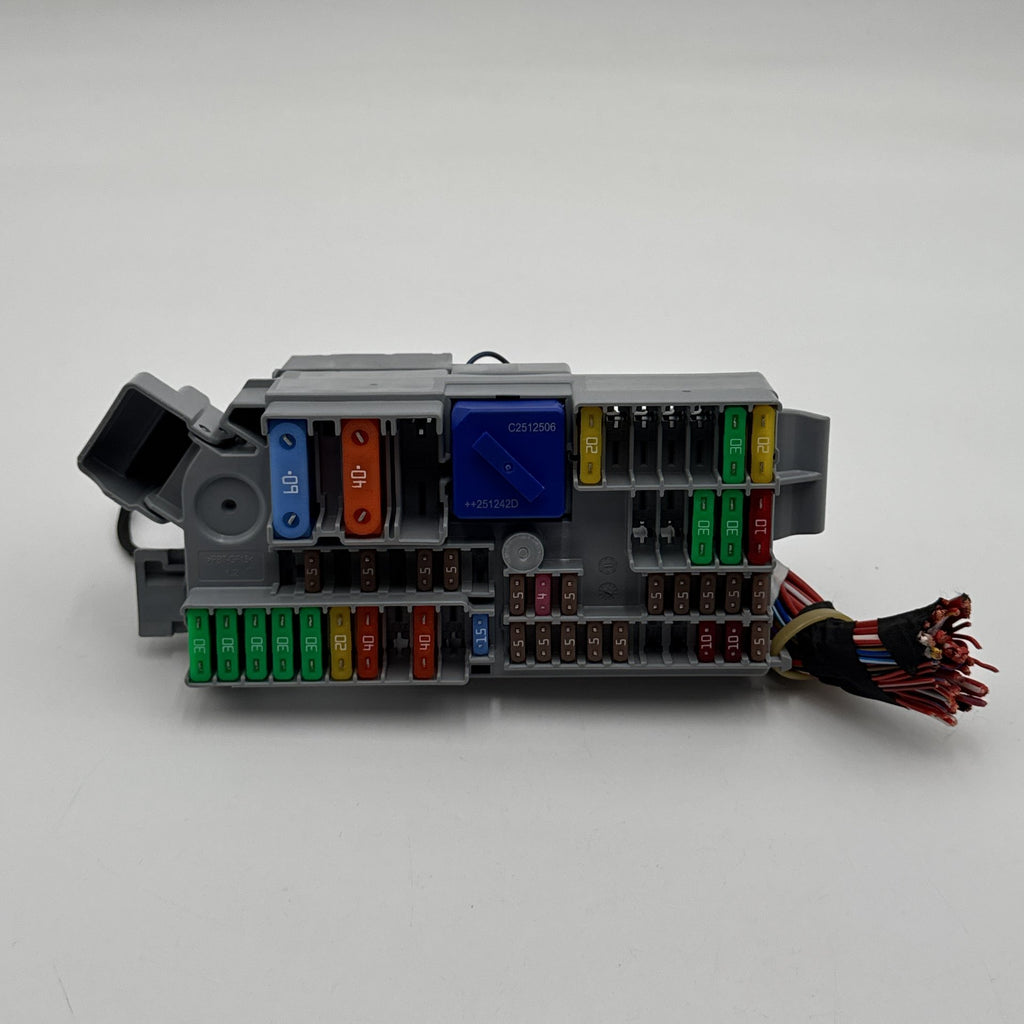 2019 - 2026 BMW X5 X6 X7 XM G20 G26 G42 G87 M3 Front Power Distribution Fuse Box