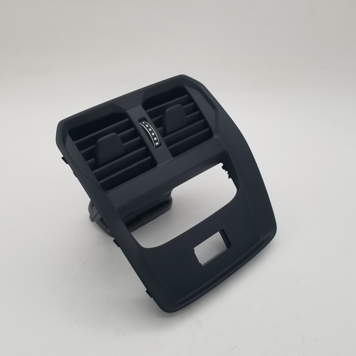 2021 2022 2023 2024 OEM Center Console Rear Air Vent Assembly BMW G20 G22