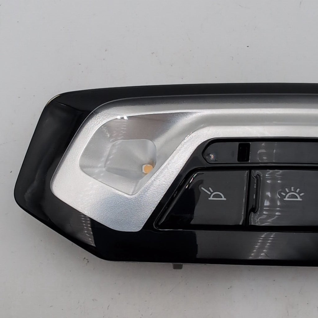 2019 - 2026 BMW X6 G20 G22 G26 G80 G82 Interior Rear Reading Light 7910813