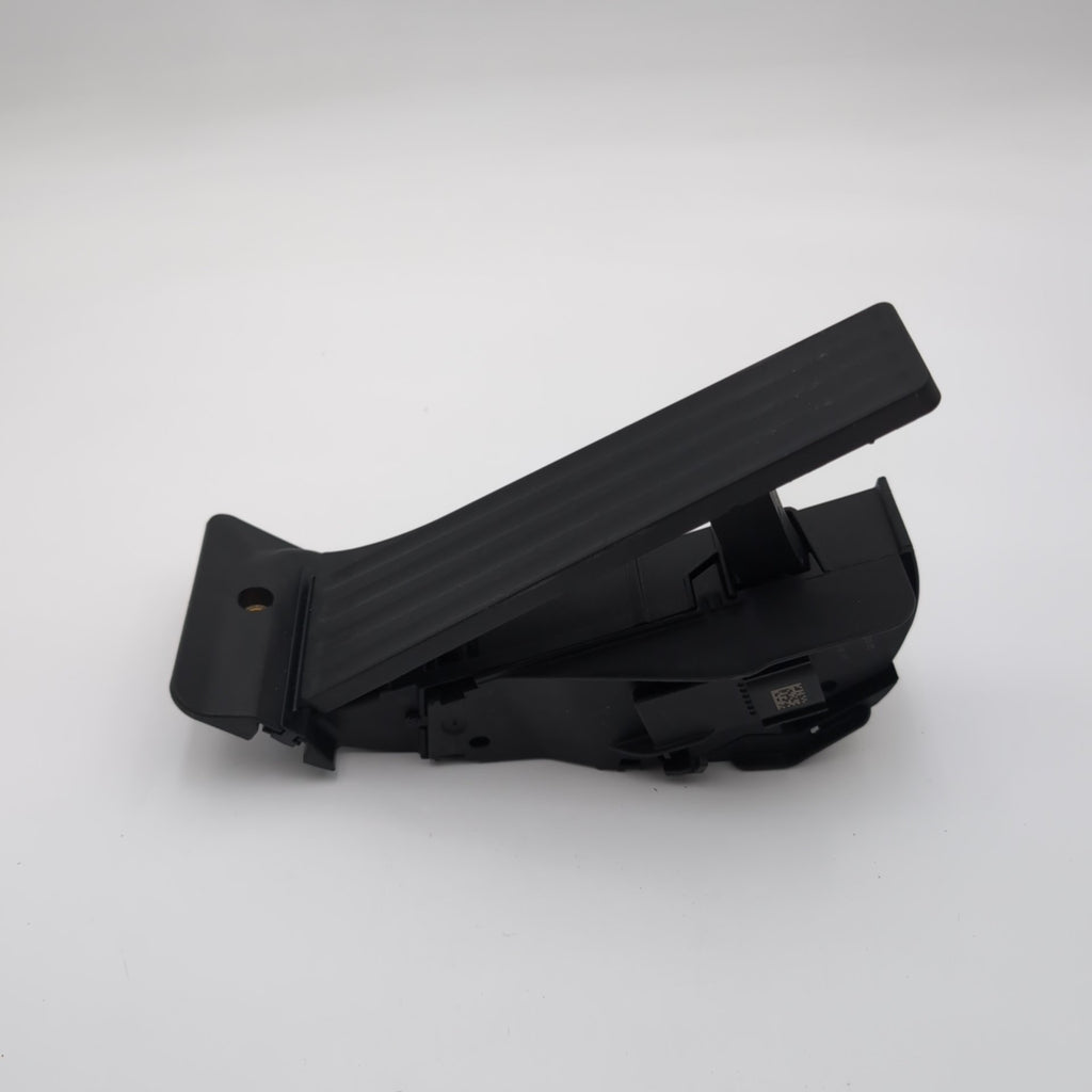 2020 - 2026 BMW 3 5 6 7 SERIES X1 X2 X3 X5 Acceleration Gas Pedal 6889822