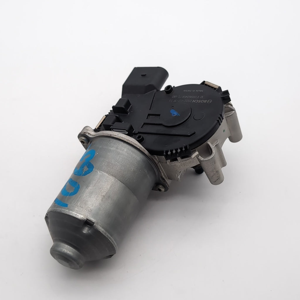 2021- 2025 BMW X1 X2 X3 M35 Front Windshield Wiper Motor OEM 0390243671