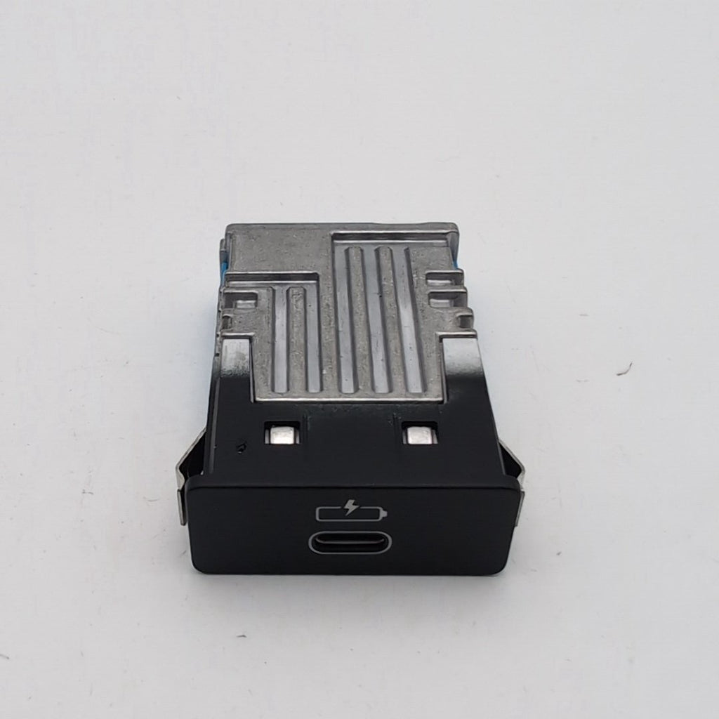 2024 2025 2026 BMW XM X5 X6 X7 Single Usb Port Charging Socket 5B51C71