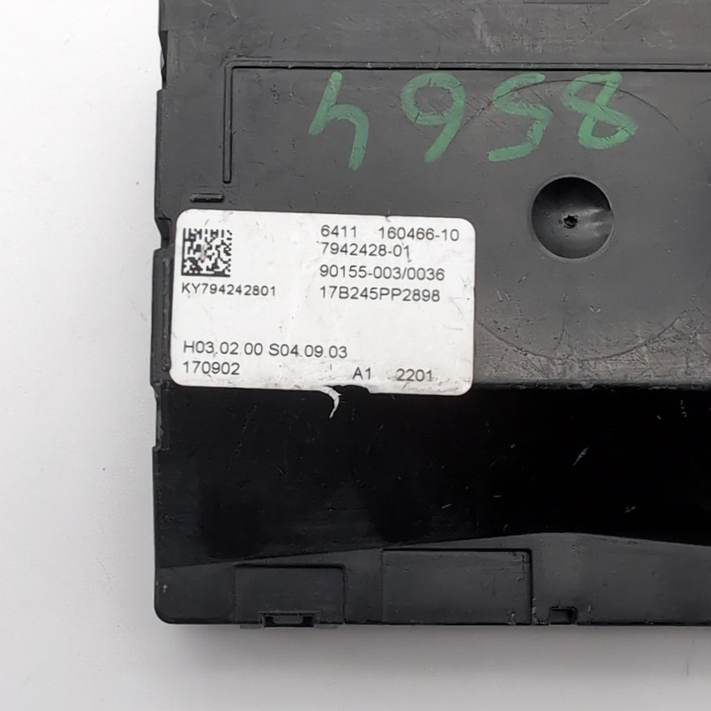 2017 2018 2019 BMW 540i G30 HVAC AC TEMPERATURE CLIMATE CONTROL MODULE 7942428