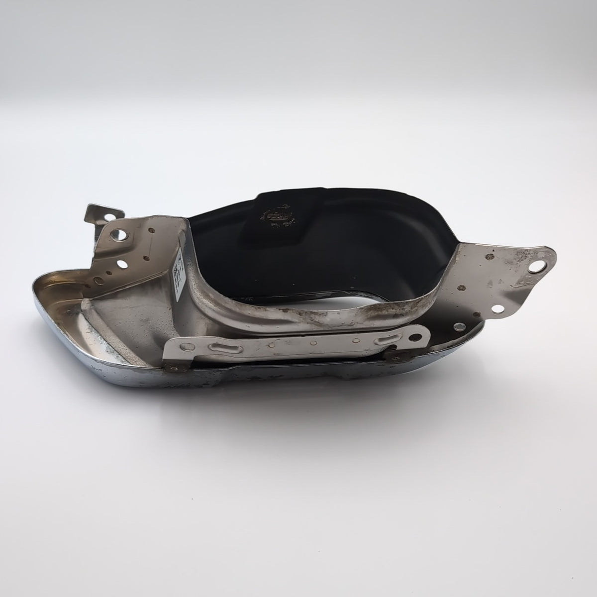 2018 2019 2020 2021 2022 2023 2024 BMW X5 X6 X7 Left Exhaust Pipe Tip 8074189