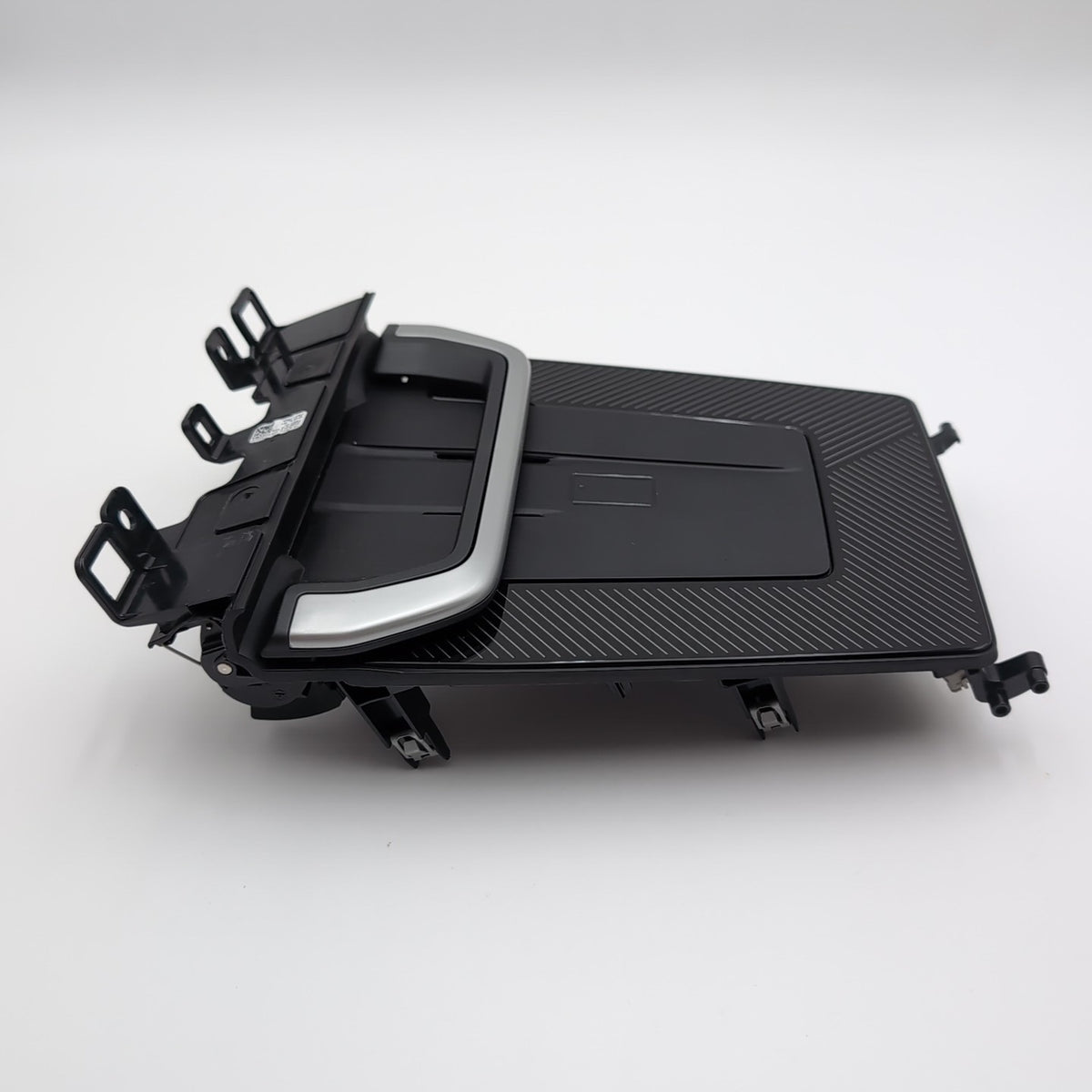 2022 2023 2024 2025 BMW X1 U11 Front Wireless Charging Pad Tray 5A623B0 5A22F51