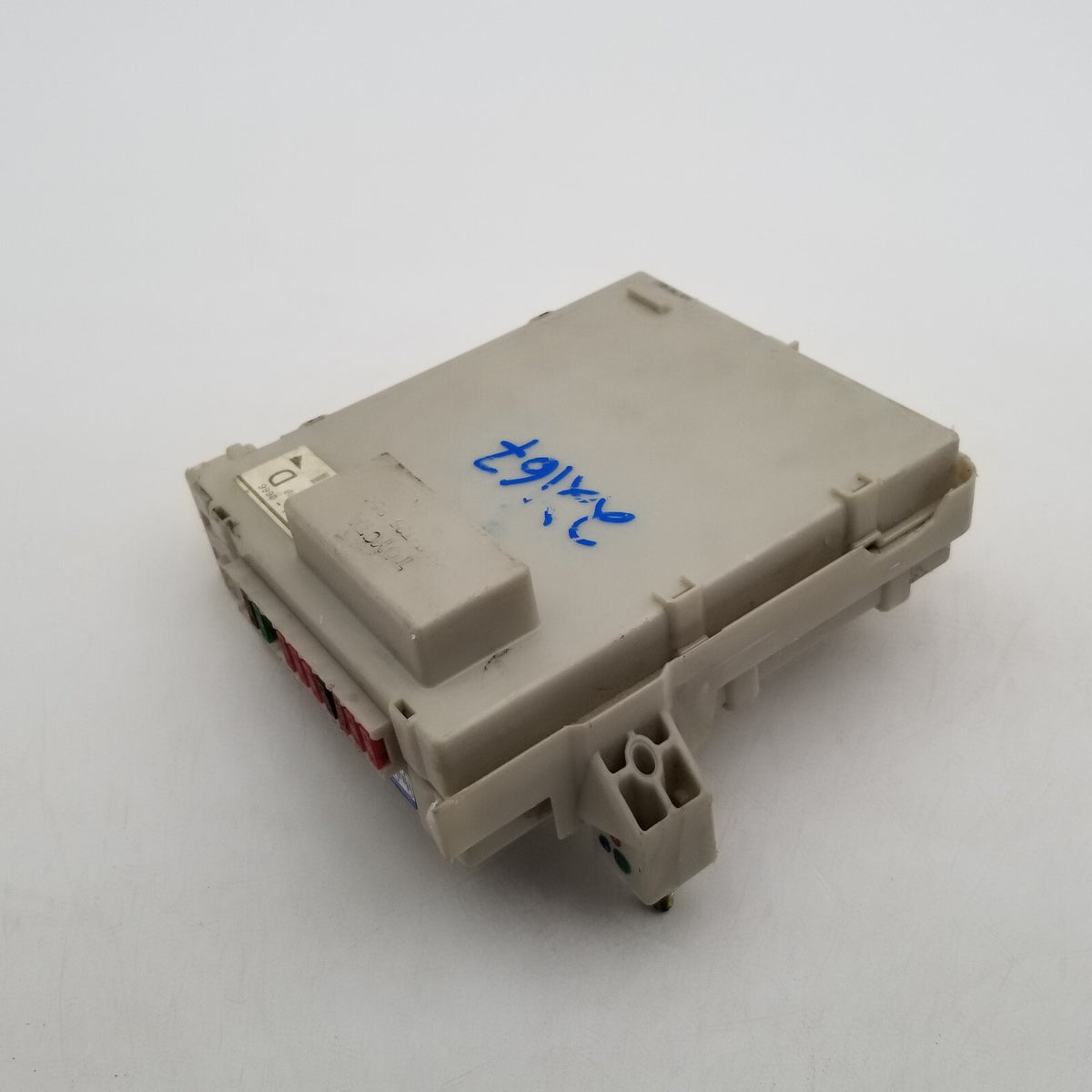 2006- 2011 LEXUS FUSE RELAY JUNCTION BOX GS430 GS350 GS300 OEM