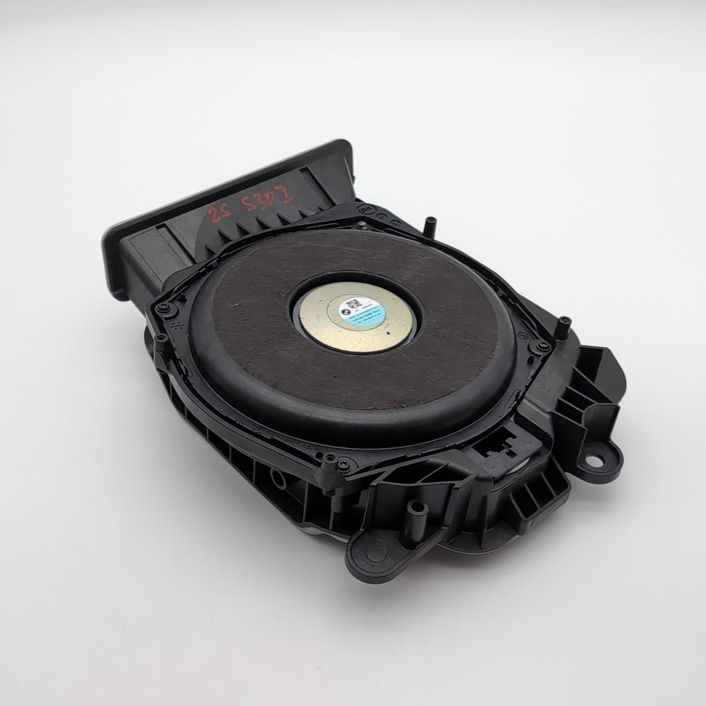 2024 2025 2026 BMW 530i 540i G60 Right Subwoofer Speaker 5A5AF88