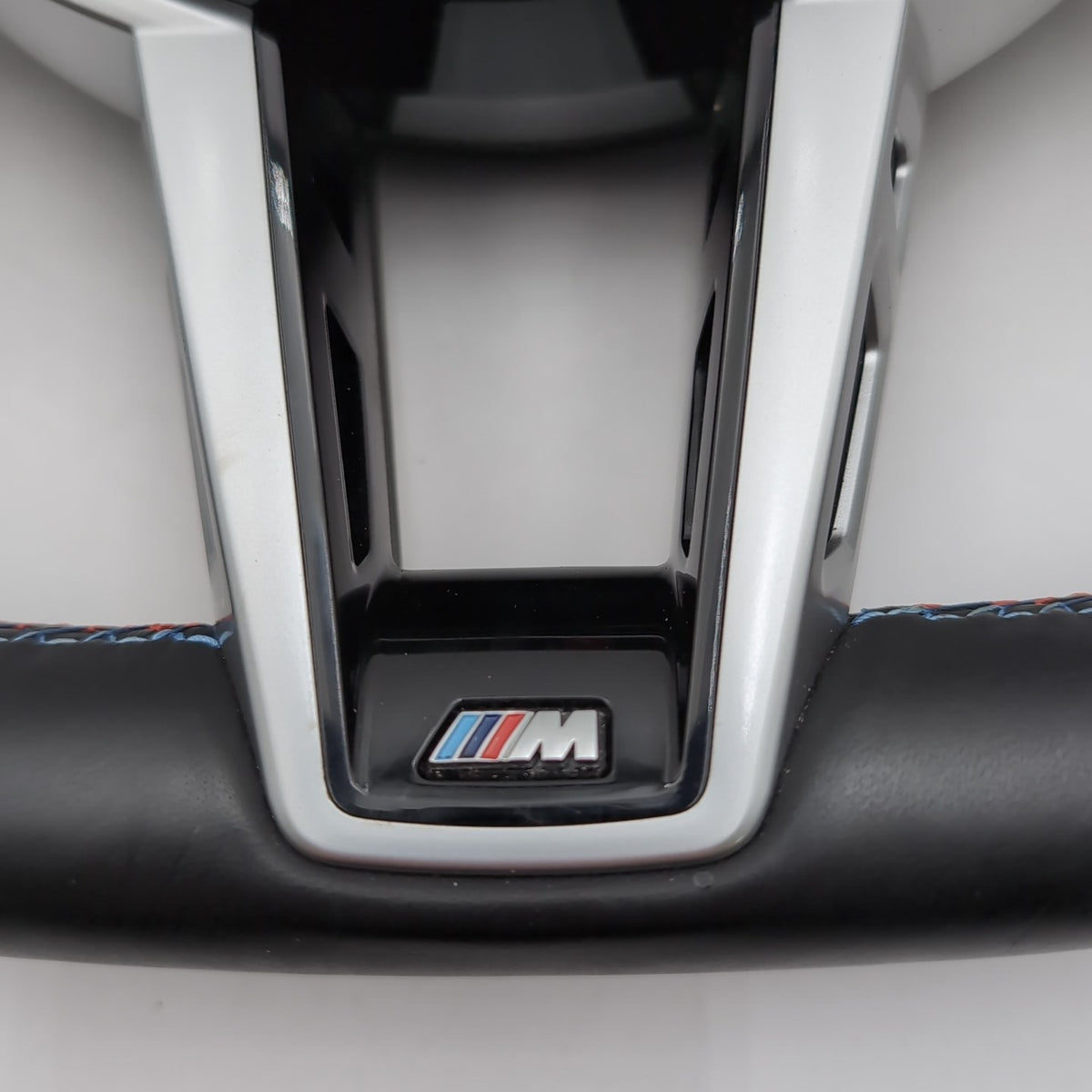 2025 BMW M440i G22 M SPORT Steering Wheel FLAT BOTTOM 5A67B71