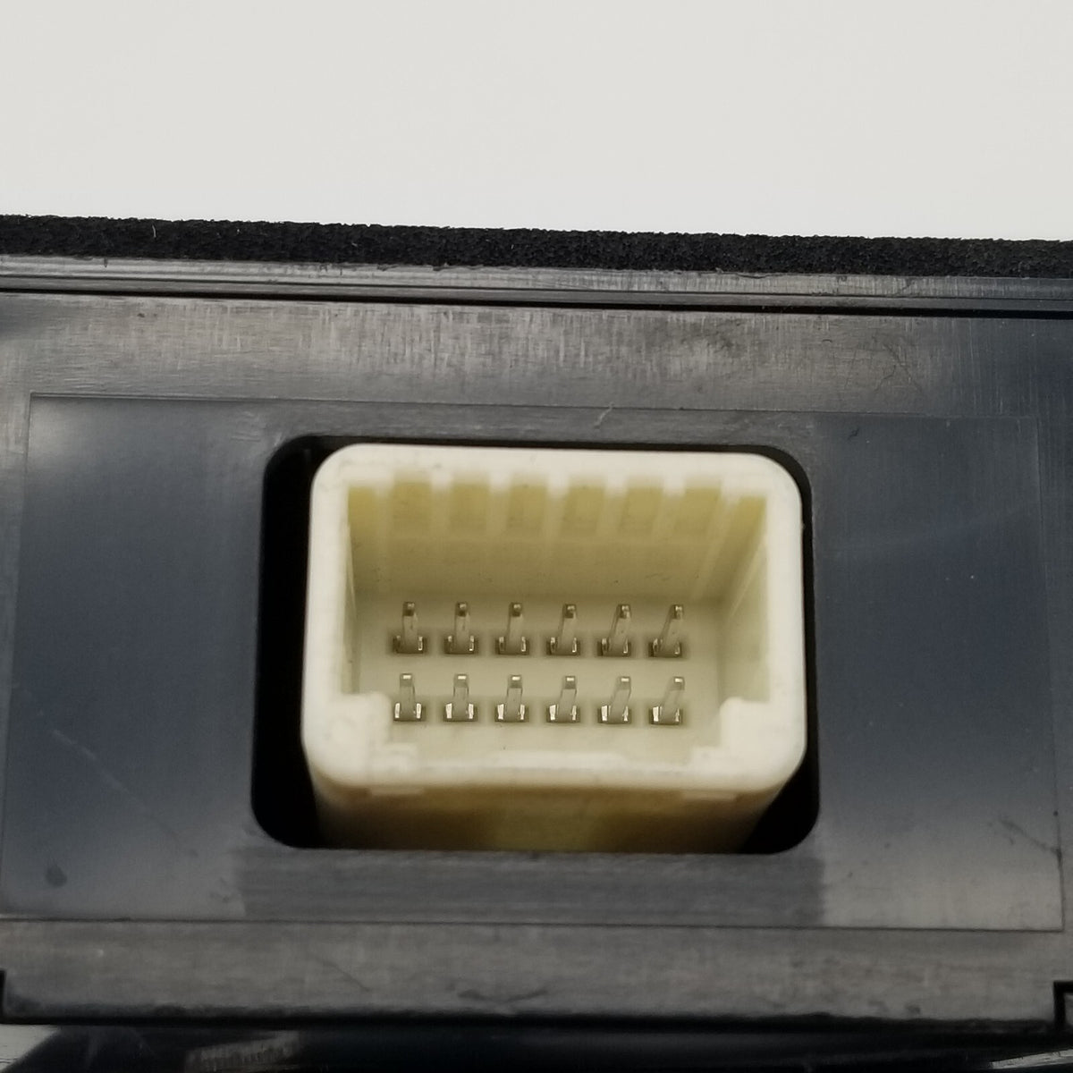 2012 2013 2014 Toyota Prius V Chassis ECM Driver Assist Alert Sound Module