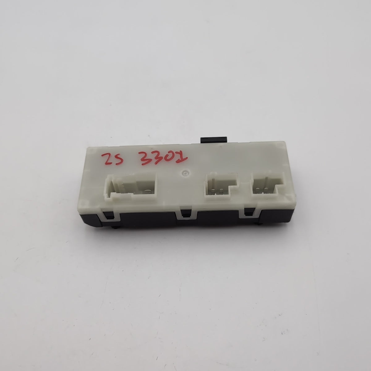 2021 - 2026 BMW G20 G30 M3 X3 X6 X6M Rear Liftgate Trunk Lid Control Module