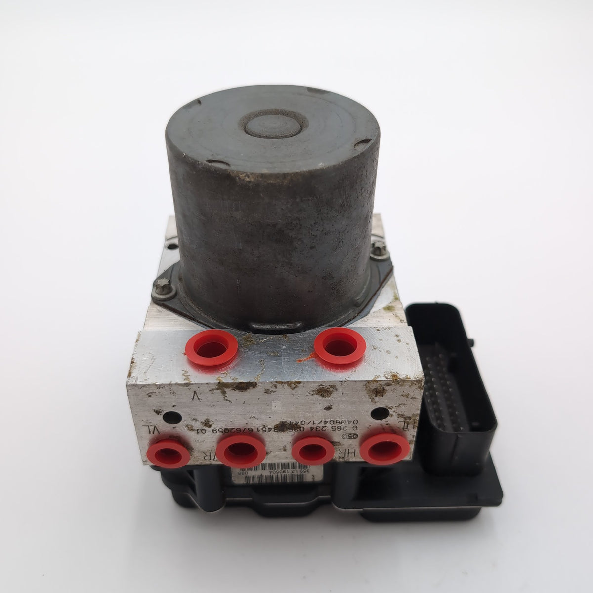 2004 2005 2006 BMW X3 E83 ABS Anti Lock Brake Pump Control Unit 6762059