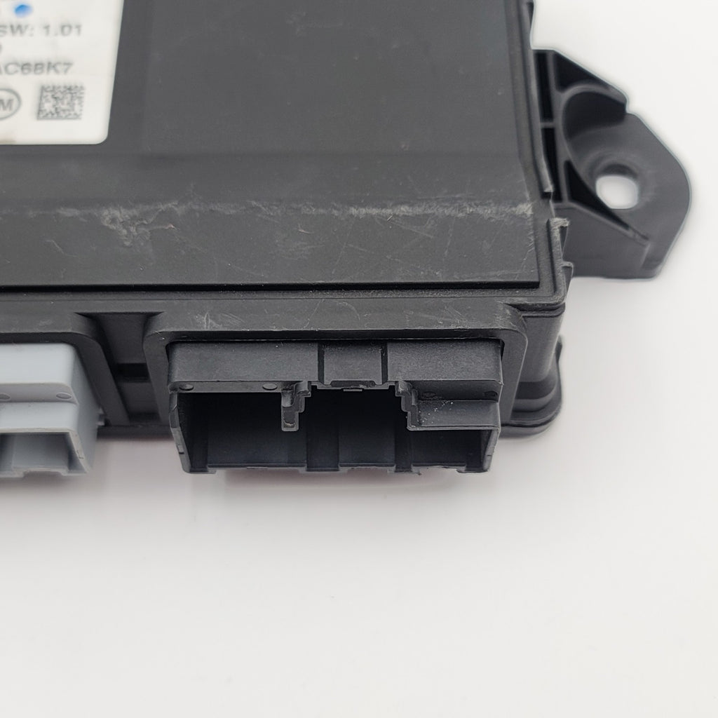 2019- 2020 HYUNDAI SANTA FE TAILGATE LIFTGATE POWER COMPUTER CONTROL MODULE OEM