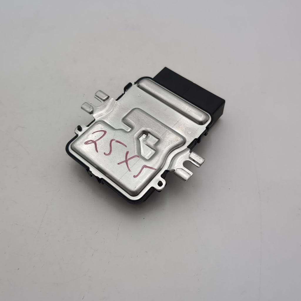 2024 - 2026 BMW 2 5 7 G60 G70 F74 X1 X2 X3 X5 X6 X7 Fuel Pump Control Module