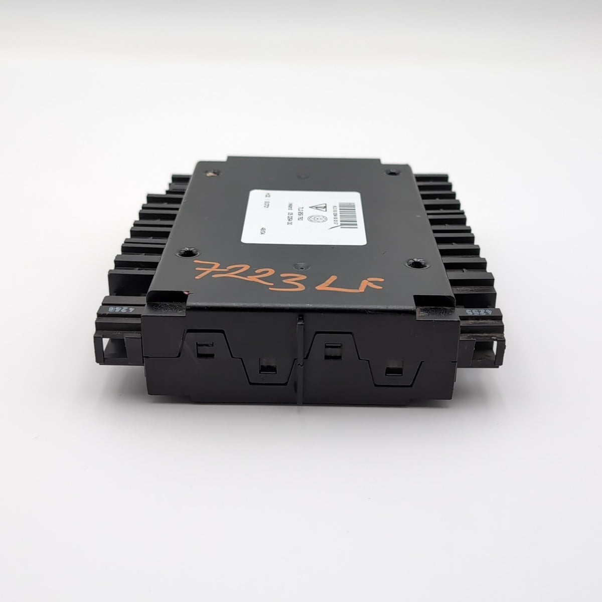 2003- 2006 Porsche Cayenne 955 Front Left Driver Seat Computer Control Module