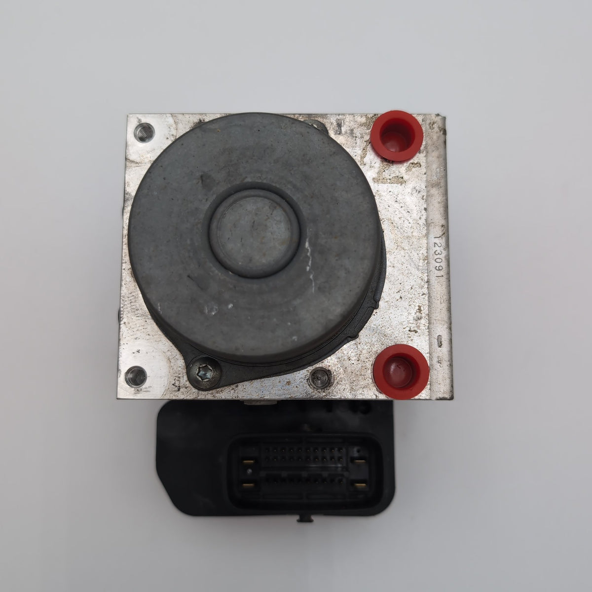 2014 2015 2016 Mazda 6 ABS Anti Lock Brake Pump Control Unit GMM4-437A0